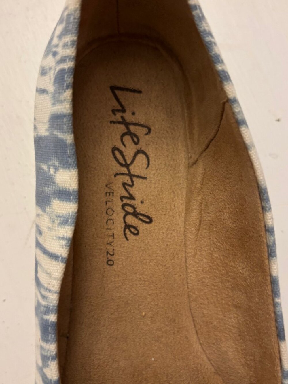 LifeStride Bloom Velocity 2.0 Blue Abstract Comfort Flats 7W - Picture 4 of 8